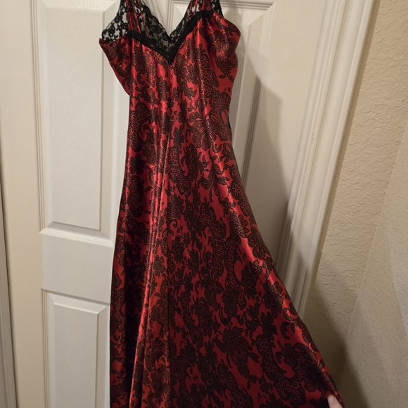 Victoria's Secret Red and Black Lace Slip Dress - Picture 12 of 12